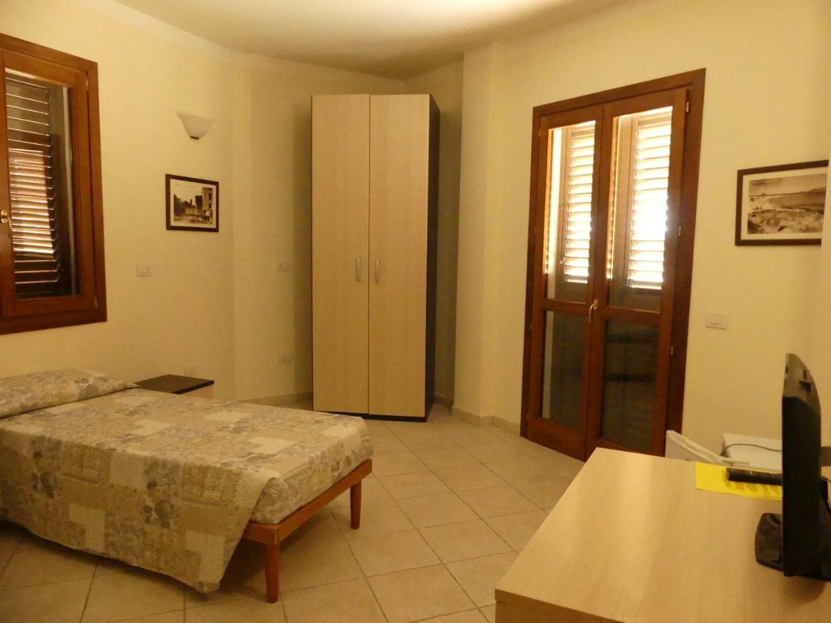 Hotel Beb 2000 Sassari Exteriér fotografie
