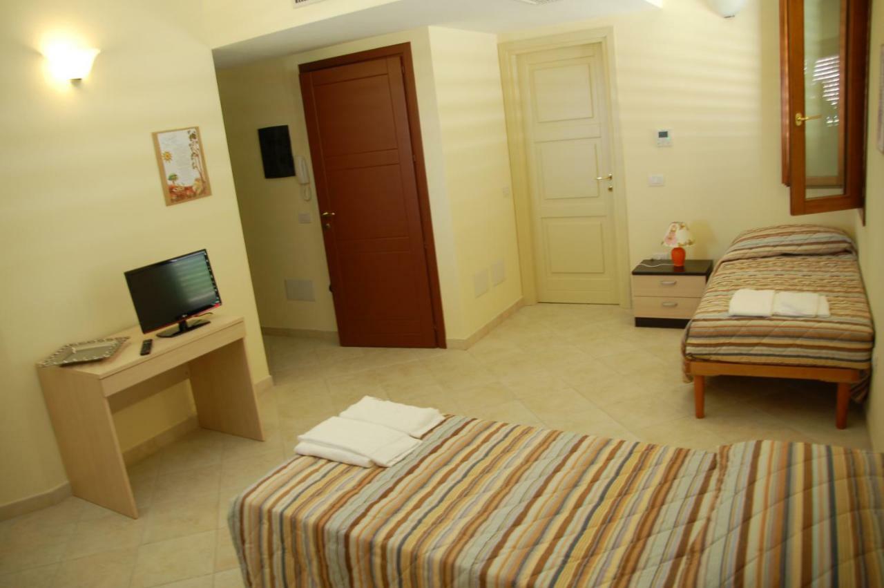 Hotel Beb 2000 Sassari Exteriér fotografie
